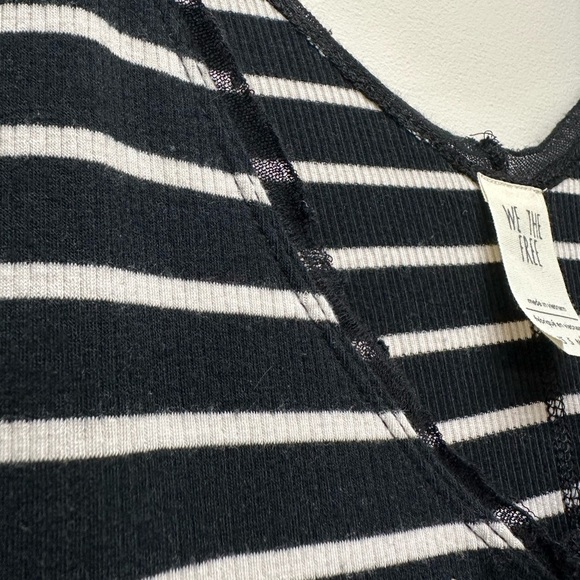 We The Free Black and White Asymmetrical Ruffled Blouse - Picture 9 of 11